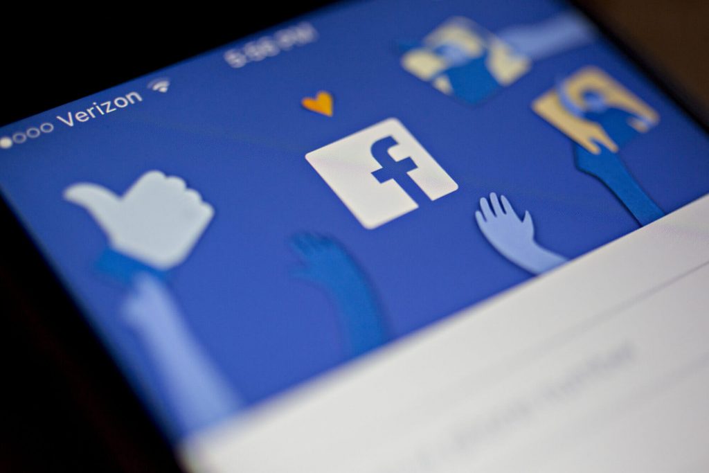 quảng cáo trang blog trên Facebook