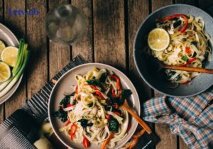 FoodiesFeed hiển thị hình ảnh được nhiều người dùng ưa thích ở đầu trang